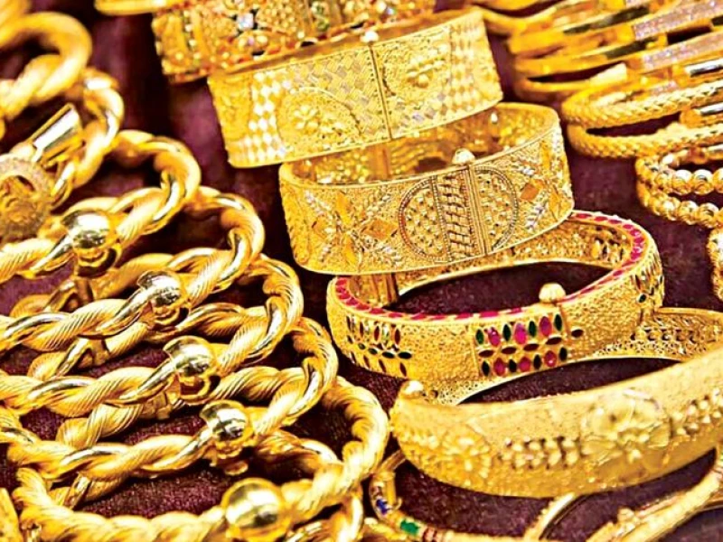 Gold price jumps Tk 12,072 in two consecutive hikes after days of decline