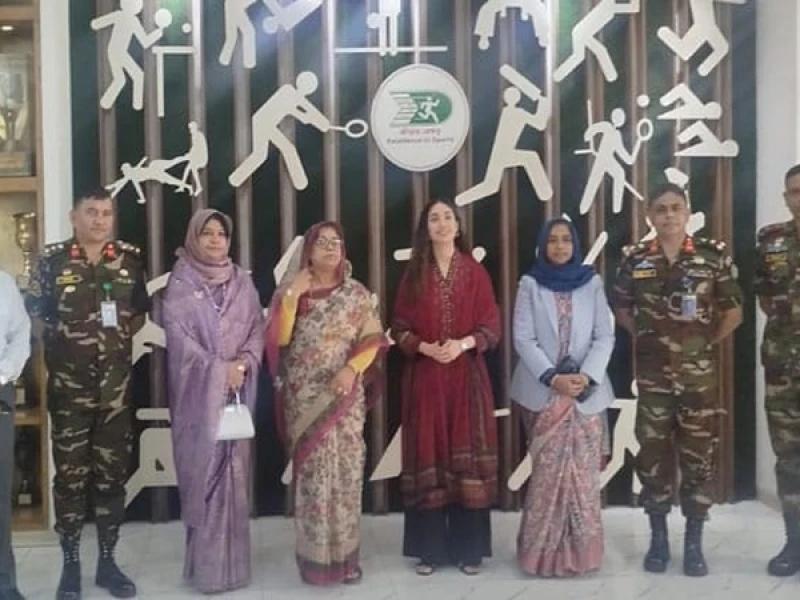 বিকেএসপি পরিদর্শন ও নারী ফুটবলারদের সঙ্গে খেলায় অংশ নিয়েছেন জাইমা রহমান