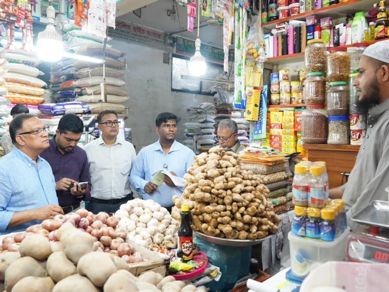 Market supply normal; state minister orders price lists displayed