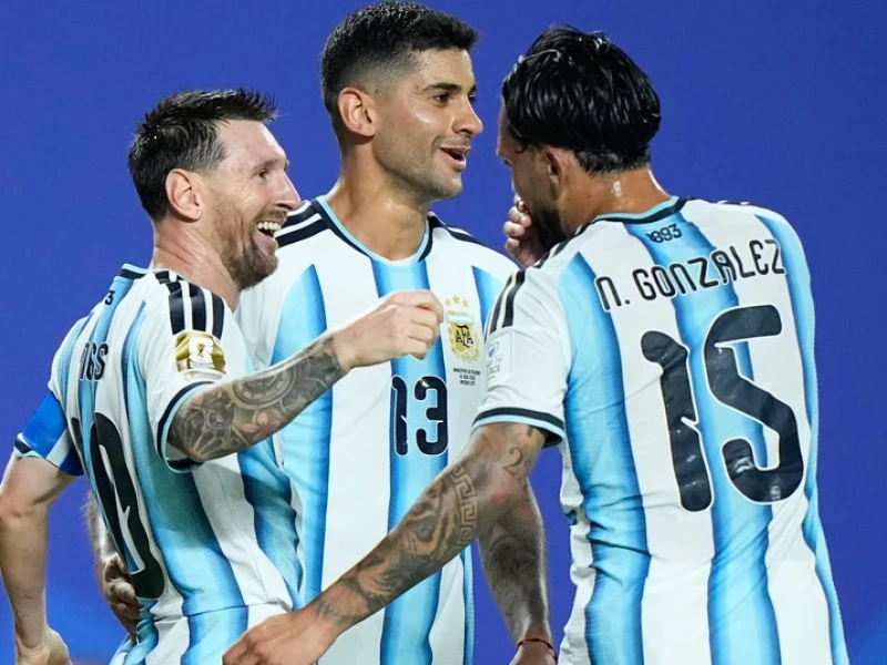 Messi's first World Cup hat trick powers Argentina to 3-0 win over Algeria