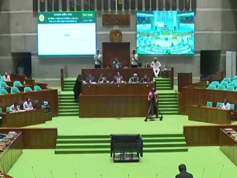 Speaker, opposition leader intervene as Andaleeve mocks MP’s demand for household appliances