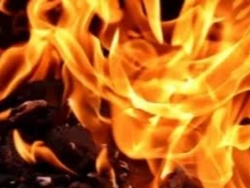 Dhaka high-rise building fire leaves 2 dead