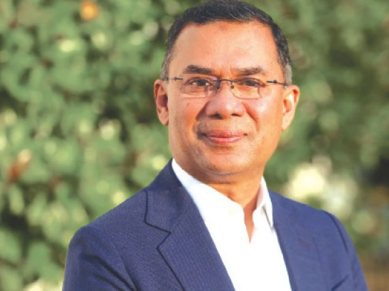 PM urges Banglalink to make smartphones more affordable, digital services more accessible