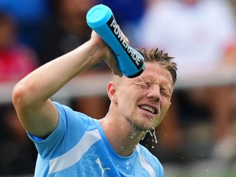 Heat wave raises concerns ahead of World Cup knockout matches in eastern US
