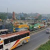 যমুনা সেতু মহাসড়কে ১৫ কিলোমিটার যানজট, চরম ভোগান্তিতে ঘরমুখো মানুষ