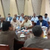 PM seeks media support to build a humane state, strengthen social values