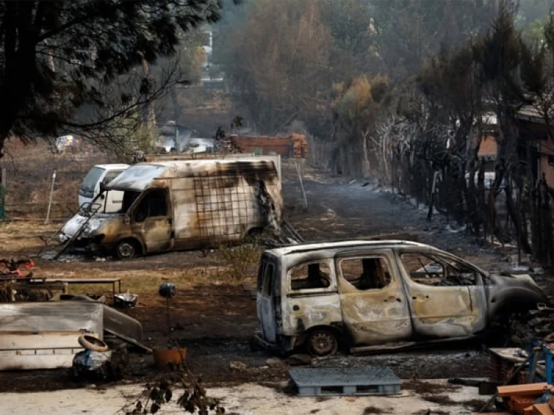 Spanish firefighters battle new blaze front as 15,000 evacuated