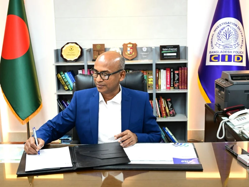 Barrister Mosharraf Hossain takes charge as CID chief
