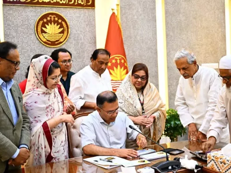 নজরুল বর্ষের আনুষ্ঠানিক উদ্বোধন করলেন প্রধানমন্ত্রী