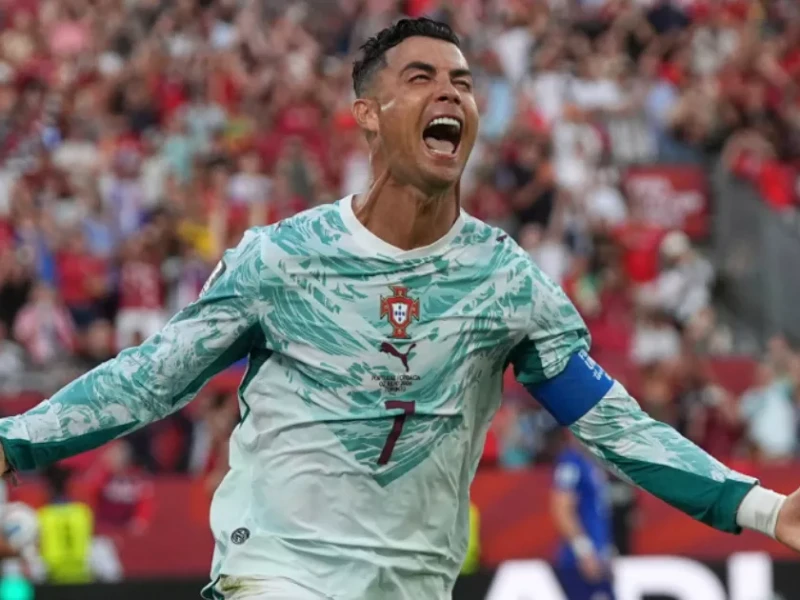 Portugal survive Croatia test, reach round of 16