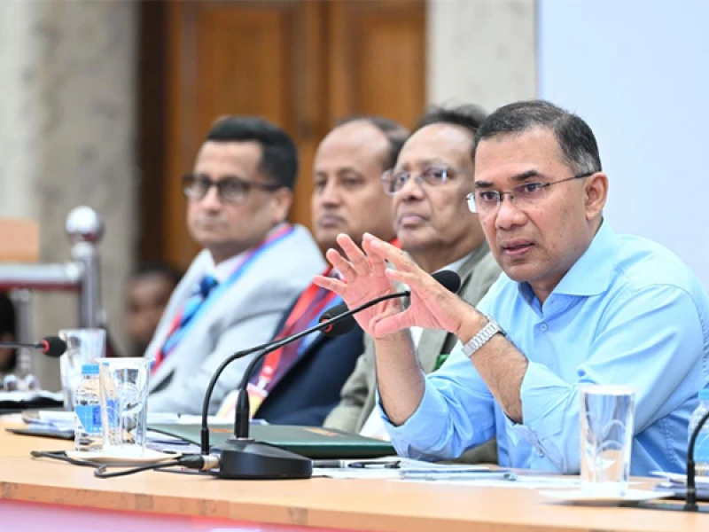 সরকার উদ্যোক্তাদের পাশে রয়েছে: প্রধানমন্ত্রী