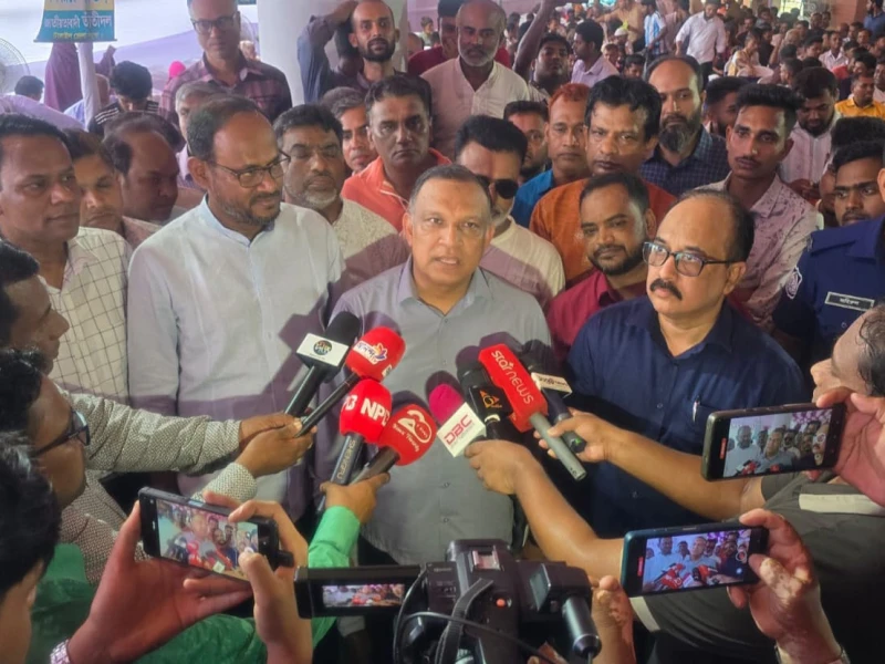 Govt working to expand handloom industry, diversify export markets: State Minister