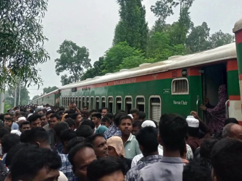 Rail link between Dhaka and northern Bangladesh snapped following derailment