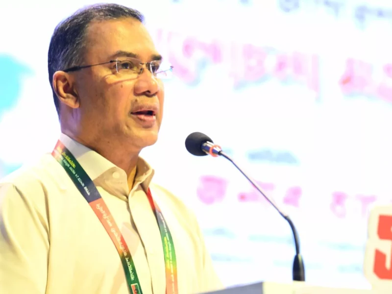 ষড়যন্ত্রের বিরুদ্ধে সজাগ থেকে দেশ পুনর্গঠনের আহ্বান প্রধানমন্ত্রীর