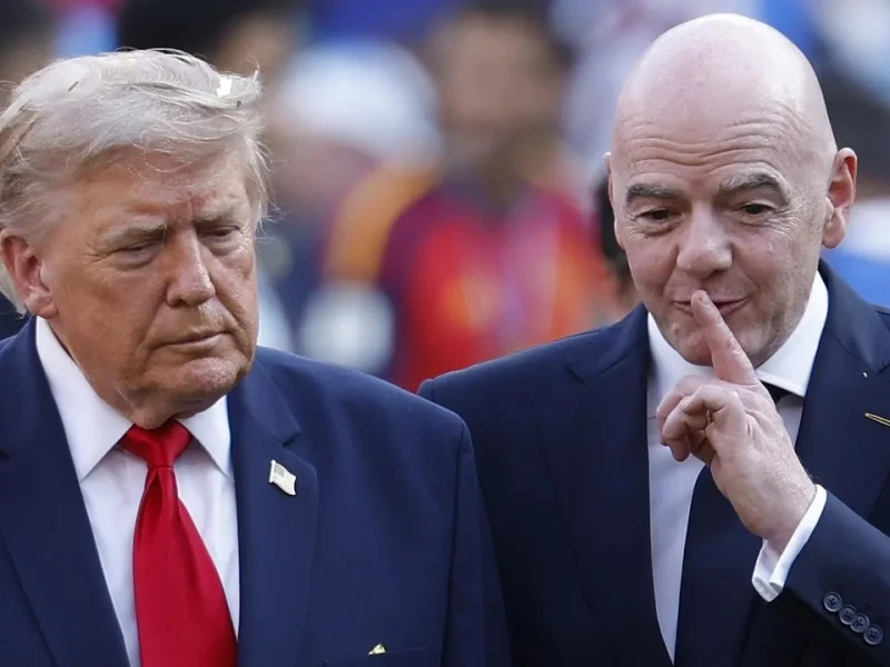 Trump says would be 'terrible mistake' to replace FIFA's Infantino