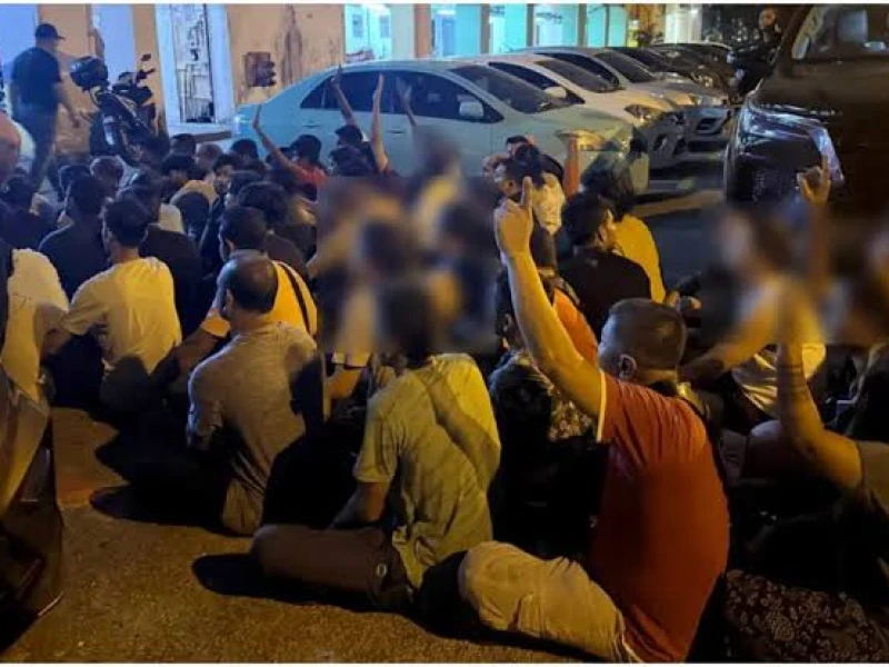 460 Bangladeshis among 1,043 foreigners arrested in Malaysia raids