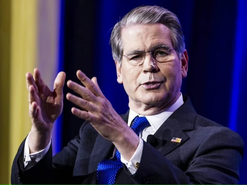 US threatens Iran with 'economic isolation, like the world has never seen'