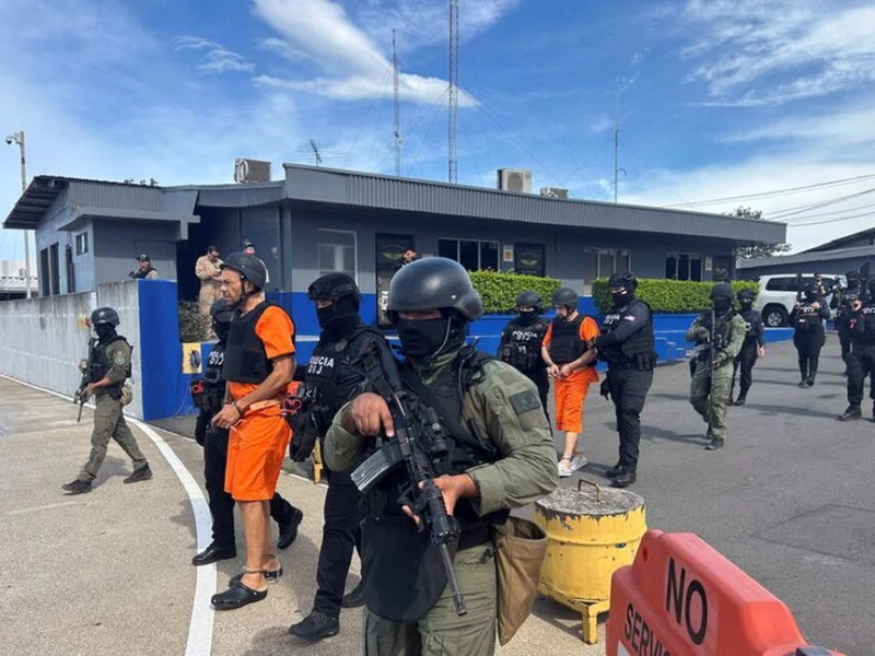 Costa Rica extradites alleged drug cartel members to US