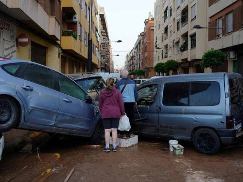 Spain flood kills two, injures two babies