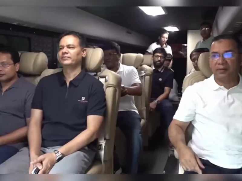 PM leaves Dhaka for Kishoreganj on daylong tour