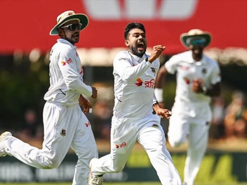 জয়ের জন্য ৫৭ রানের লক্ষ্য পেল বাংলাদেশ