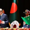 Mirza Fakhrul takes oath as 23rd President