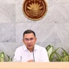 PM asks for shifting terminals, markets to ease traffic