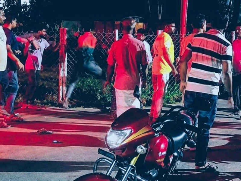 চায়ের বিল নিয়ে কথা-কাটাকাটি, দুই পক্ষের সংঘর্ষে আহত ১৩
