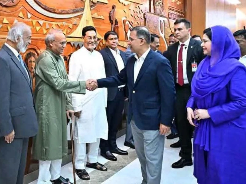 জাতিসংঘের ৮১তম অধিবেশনে যোগ দিতে নিউইয়র্কের পথে প্রধানমন্ত্রী
