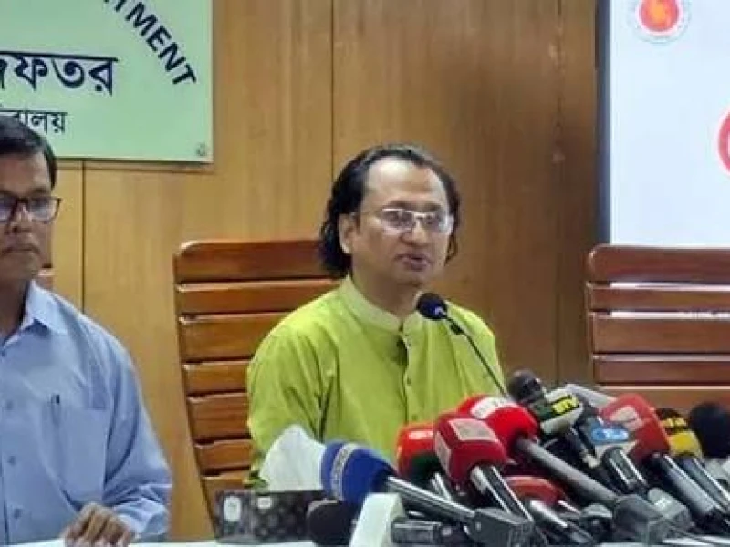 Isolated incidents of violence cannot create crisis for govt: Adviser