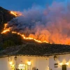 Forest fire threatens tourist town in Colombian Andes