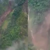 নেপালে হিমলুং পর্বতে তুষারধসে প্রাণহানি ২, নিখোঁজ ১৪