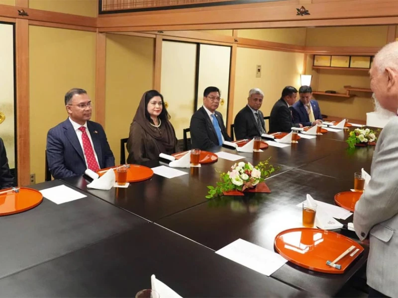 PM attends dinner hosted by Yohei Sasakawa in Tokyo