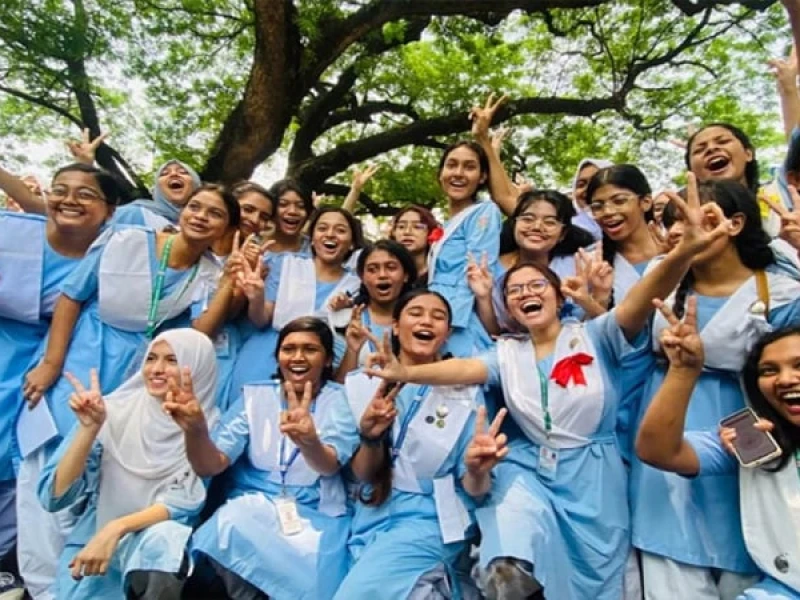 52.12pc students pass HSC, equivalent exams; 40,084 achieve GPA-5