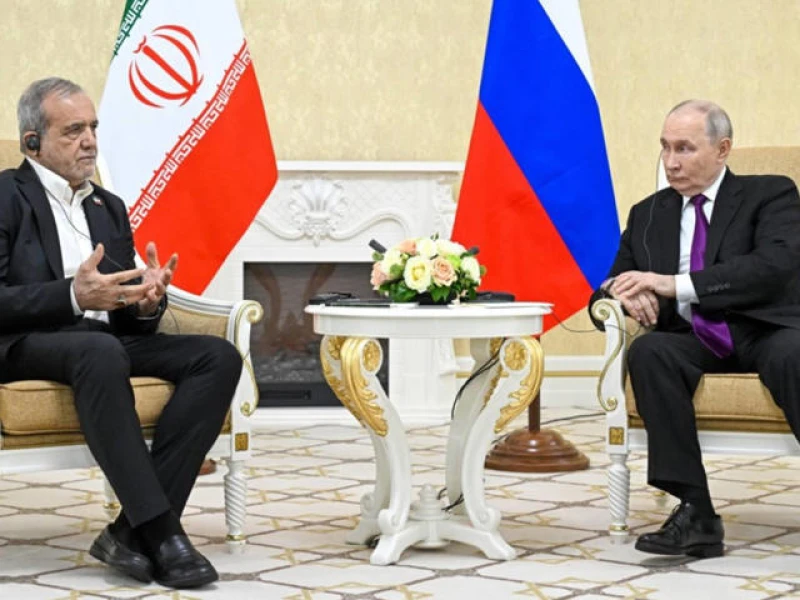 Putin offers help to Iran to end Mideast war ahead of summit