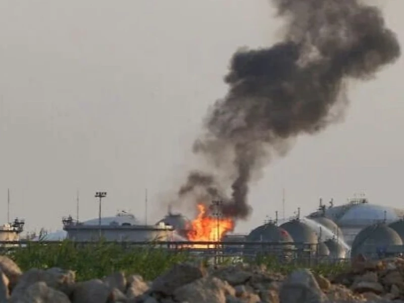 Explosions rock Riyadh as Iranian strikes on vessels in Hormuz intensify