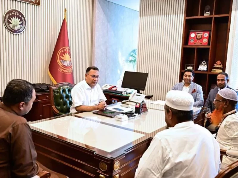 PM meets three inspirational individuals recognised for their contributions to society