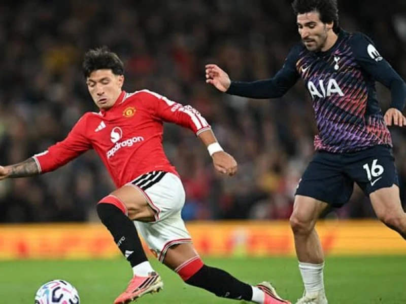 Man Utd have 'moved on' from Martinez outburst, says Carrick