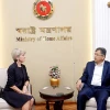 রোহিঙ্গা সংকট সমাধানে আন্তর্জাতিক সম্প্রদায়ের আরও সক্রিয় ভূমিকা চান স্বরাষ্ট্রমন্ত্রী